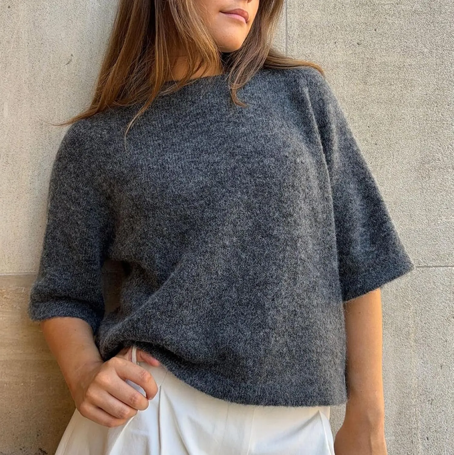 ICNGLKSND Women Half Sleeve Oversized Sweater Basic Furry Knit Shirt Boxy Cashmere Tees Fall Chunky Going Out Streetwear